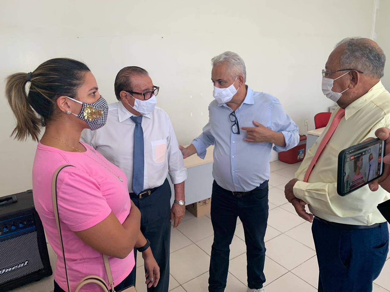 Esposas do Prefeito e vice de Teresina coordenarão abrigo sem receber salário